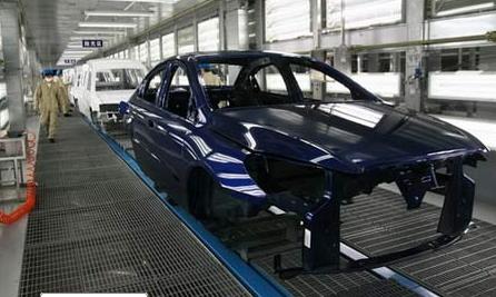 汽車噴涂.jpg 汽車噴涂.jpg